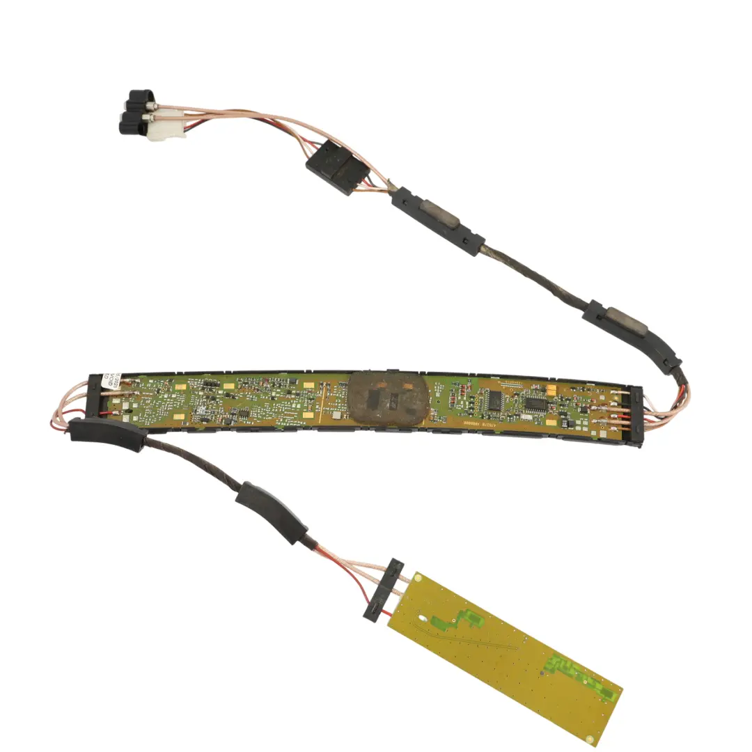 Mercedes W203 Antena Amplificador ECU Antena Booster Módulo - SKU A2038206489-1 - Número de pieza A2038206489