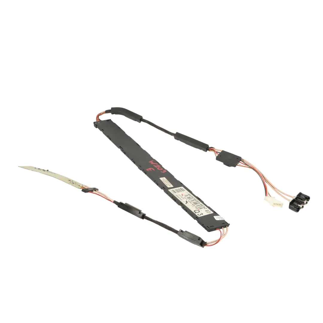 Amplificateur D'Antenne Mercedes W203 ECU Module De Suralimentation pour à propos du numéro de pièce A2038206489 Amplificateur D'Antenne Mercedes W203 ECU Module De Suralimentation - SKU A2038206489-1 - Numéro de pièce A2038206489