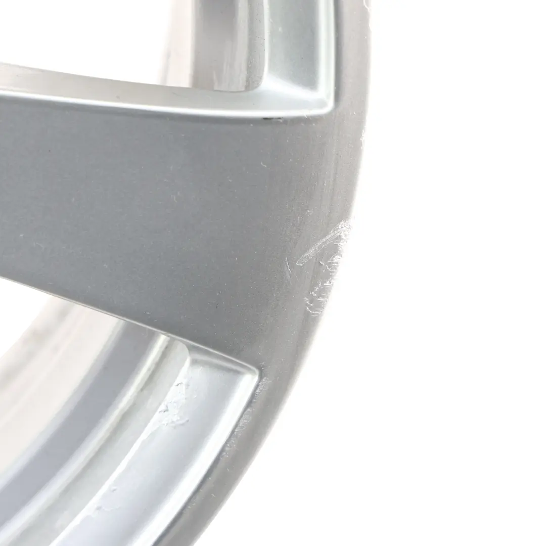 Silberne Leicht metall felge 7 Speichen 16" 6J ET:39 für Mercedes W204 mit Teilenummer A2044011002 Mercedes W204 Silberne Leicht metall felge 7 Speichen 16" 6J ET:39 - SKU A2044011002-1 - Teilenummer A2044011002