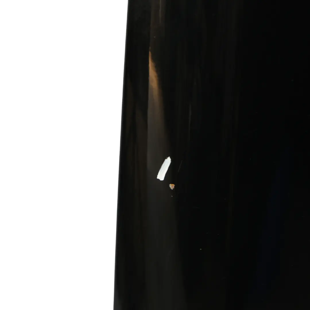 Maska Pokrywa Silnika Obsidian Black Czarny Metalik - 197 do Mercedes W204 o numerze A2048800957 Mercedes W204 Maska Pokrywa Silnika Obsidian Black Czarny Metalik - 197 - SKU A2048801057-OB1 - Numer Części A2048800957