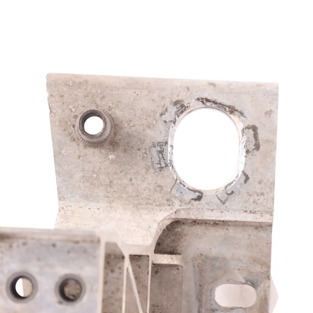 Radiator Bracket Mercedes W213 X253 Front Right O/S Slam Panel Mount to with Part number A2055010122 Radiator Bracket Mercedes W213 X253 Front Right O/S Slam Panel Mount - SKU A2055010122 - Part number A2055010122