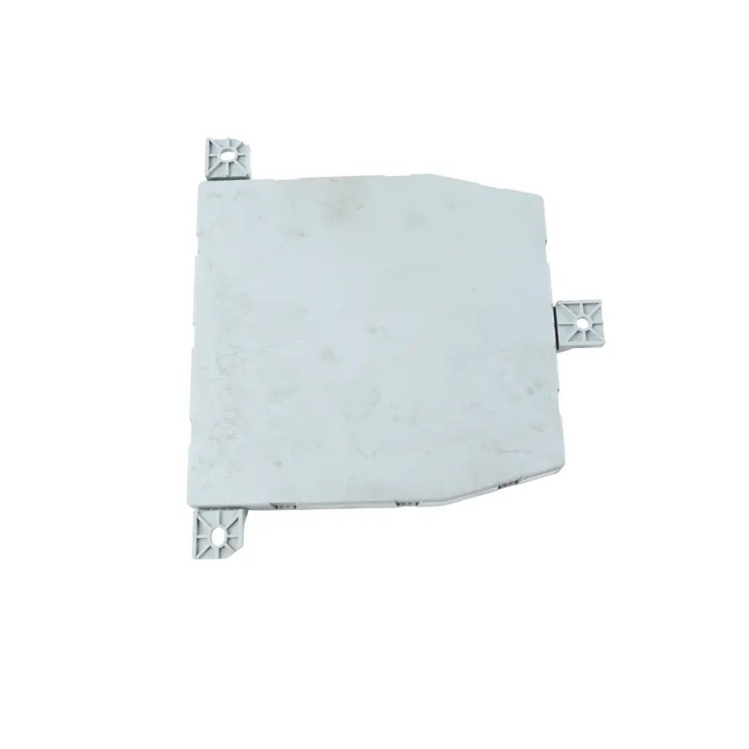 Relais Modul Karosserie Steuergerät SAM BCM für Mercedes W205 mit Teilenummer A2059003913 Mercedes W205 Relais Modul Karosserie Steuergerät SAM BCM - SKU A2059003913 - Teilenummer A2059003913