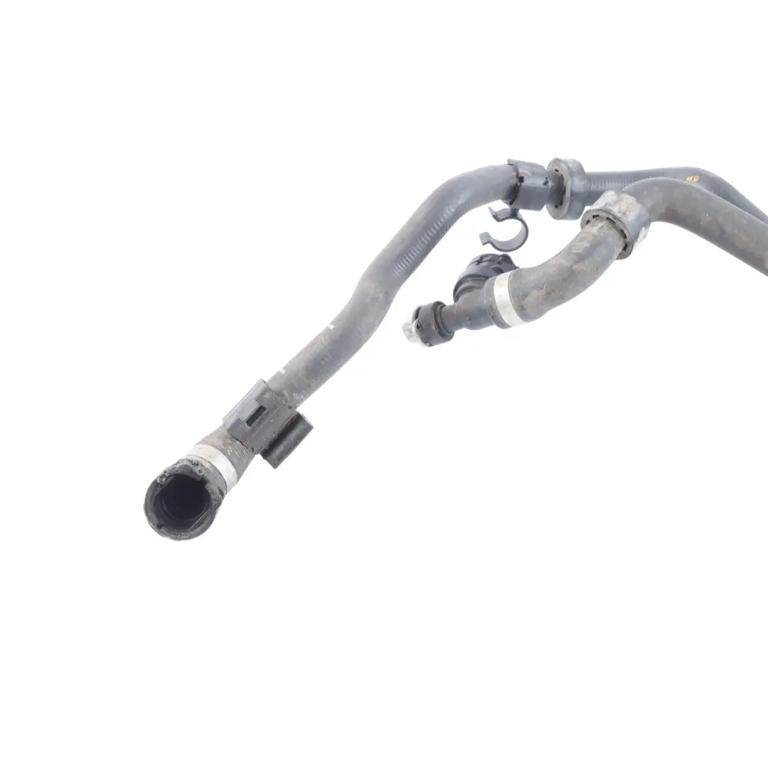 Tuyau de Refroidissement Moteur pour Mercedes W206 à propos du numéro de pièce A2065017700 Mercedes W206 Tuyau de Refroidissement Moteur - SKU A2065017700 - Numéro de pièce A2065017700