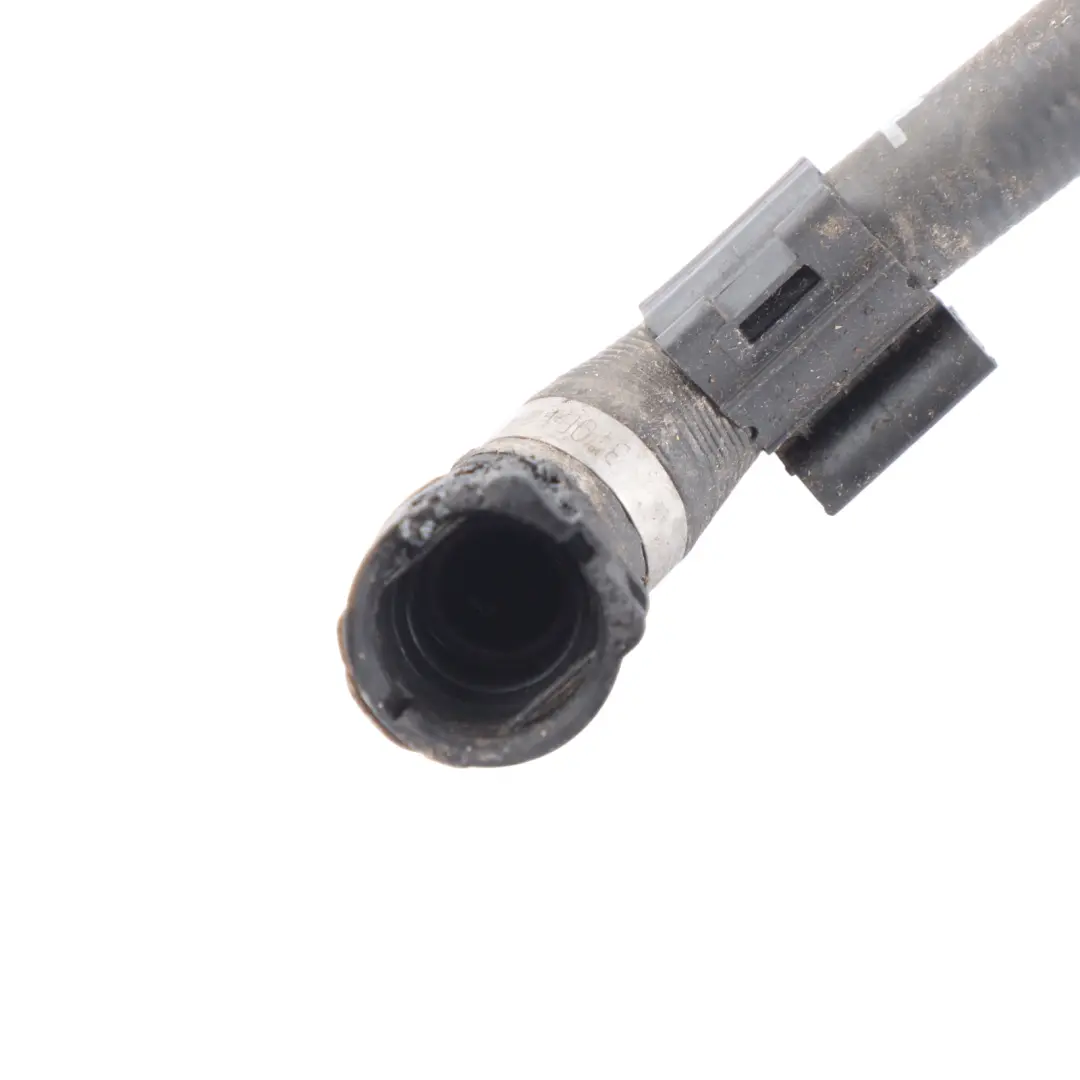 Przewód Wąż Chłodnicy Wody do Mercedes W206 o numerze A2065017700 Mercedes W206 Przewód Wąż Chłodnicy Wody - SKU A2065017700 - Numer Części A2065017700