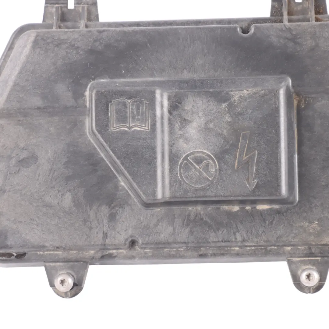 Fuse Box Relay Chamber Lower Cover Trim Lid Housing to Mercedes W206 with Part number A2065400600 Mercedes W206 Fuse Box Relay Chamber Lower Cover Trim Lid Housing - SKU A2065400600 - Part number A2065400600