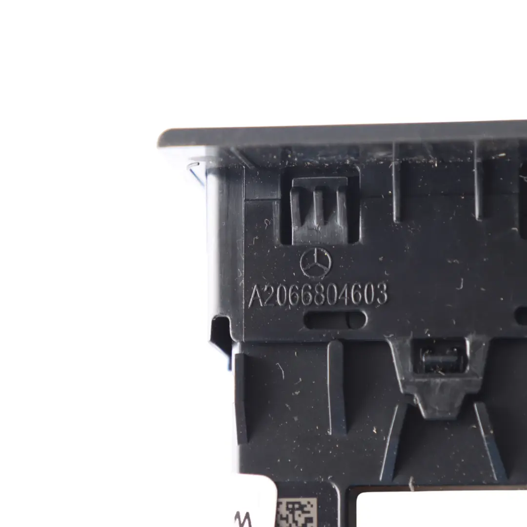 USB Port Socket Plug Centre Console Connector A2066804603 to Mercedes W206 with Part number A2068203101 Mercedes W206 USB Port Socket Plug Centre Console Connector A2066804603 - SKU A2068203101 - Part number A2068203101