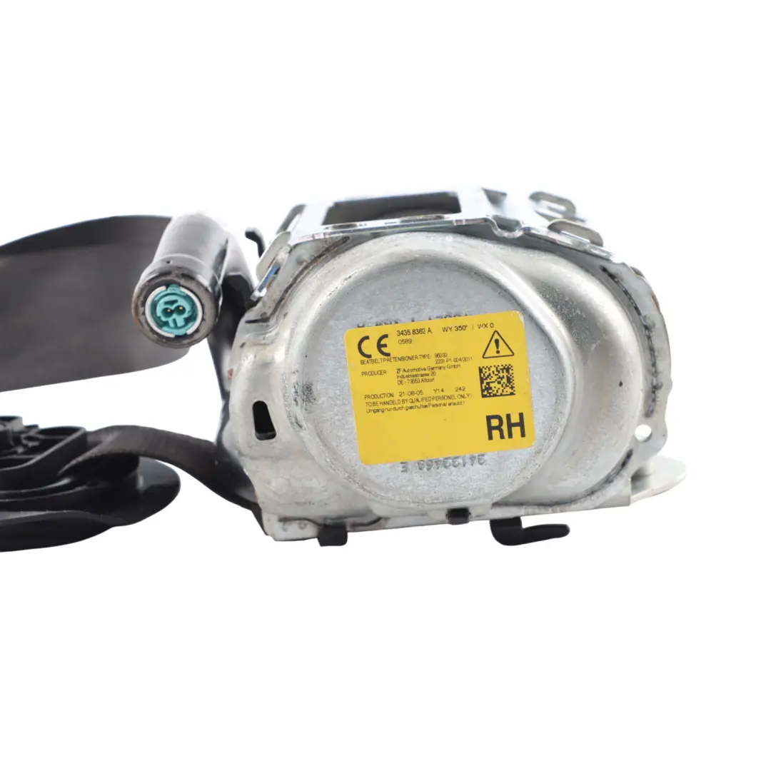 Front Right O/S Seat Belt Seatbelt Black to Mercedes W206 with Part number A2068600802 Mercedes W206 Front Right O/S Seat Belt Seatbelt Black - SKU RHD-A2068600802 - Part number A2068600802