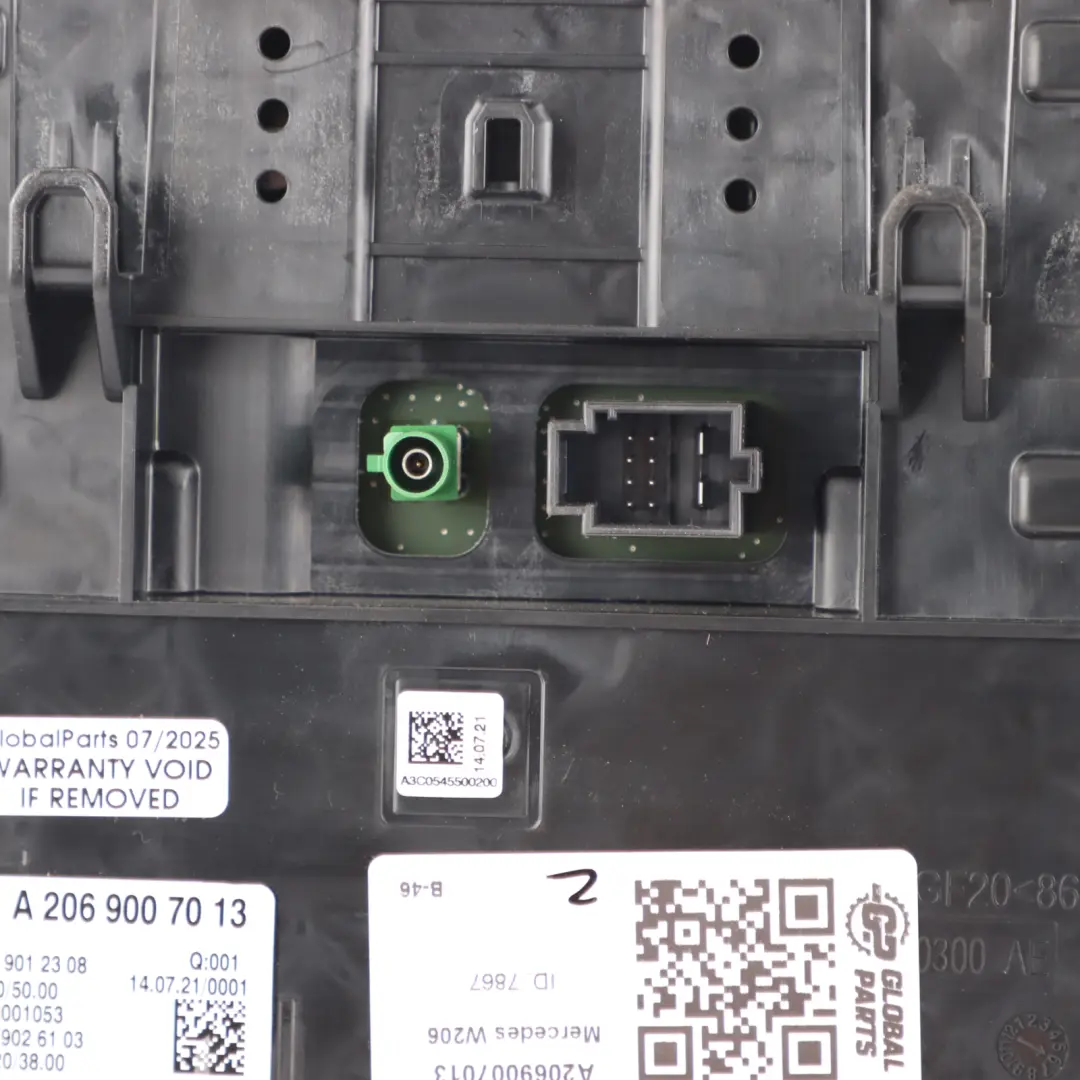 Dashboard Navigation Central Display Screen Monitor to Mercedes W204 with Part number A2069007013 Mercedes W204 Dashboard Navigation Central Display Screen Monitor - SKU A2069007013 - Part number A2069007013