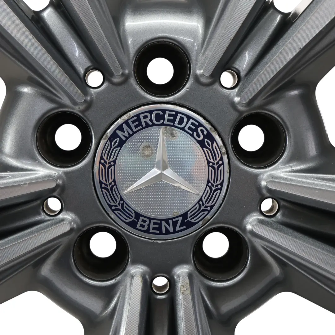 Mercedes W212 Jante Alliage 17" ET:48 8J 5 Double Rayon - SKU A2124015602-1 - Numéro de pièce A2124015602