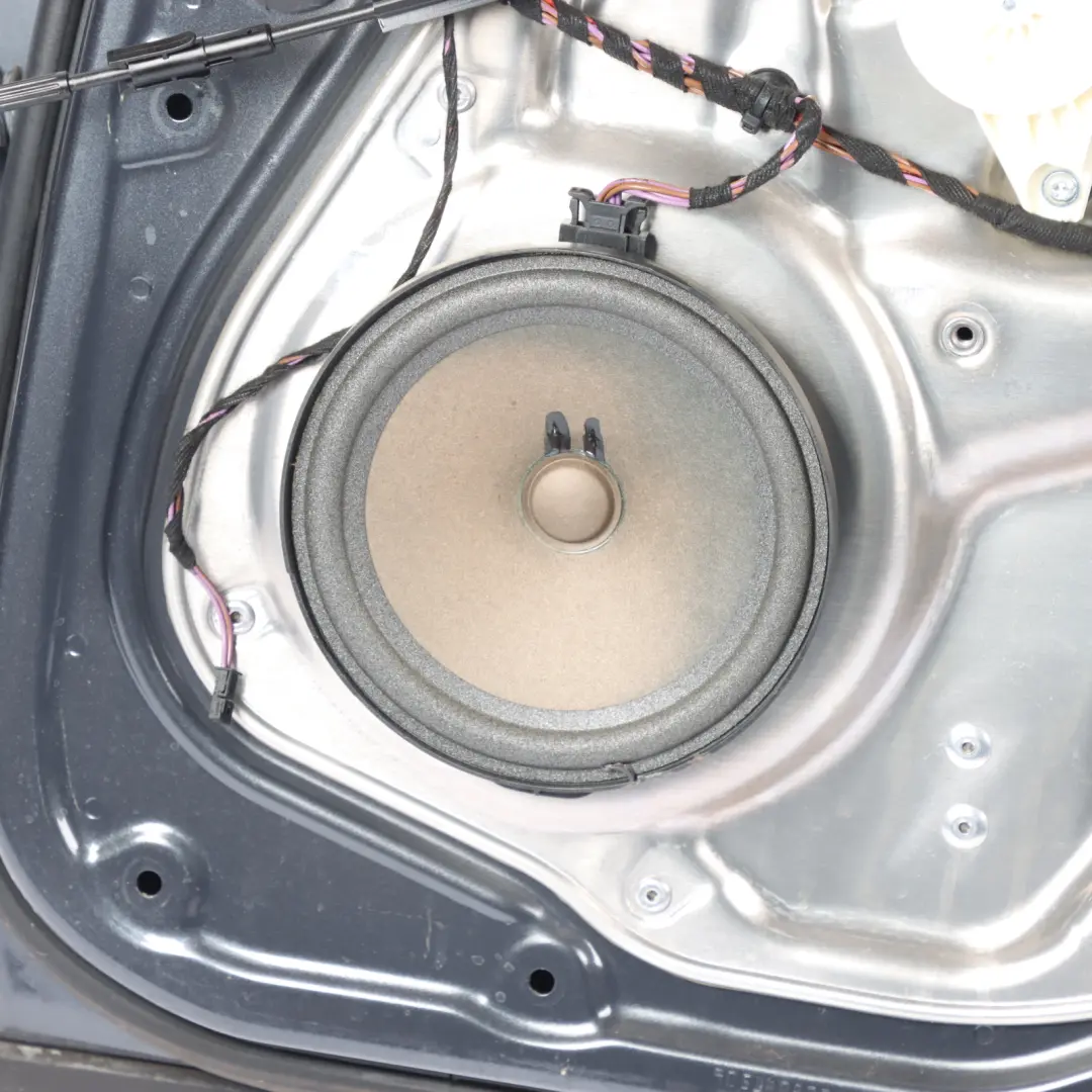 Door Rear Right O/S Tenorite Grey Metallic - 755 to Mercedes W212 Saloon with Part number A2127300205 Mercedes W212 Saloon Door Rear Right O/S Tenorite Grey Metallic - 755 - SKU A2127300205-TNG - Part number A2127300205