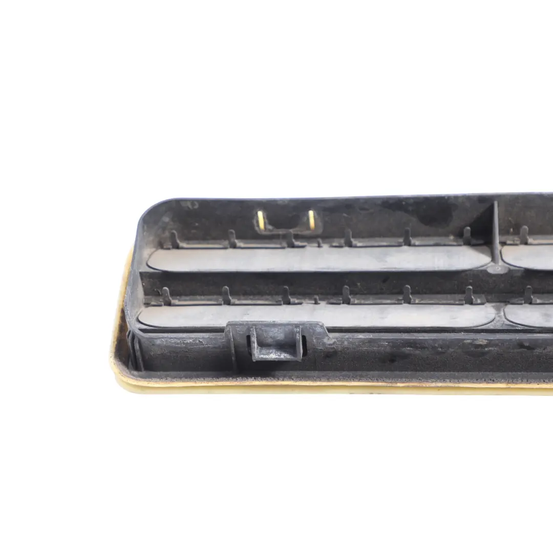 Mercedes W204 W212 C207 Lüftungsgitter Entlüfter Stoßstange Hinten - SKU A2128300242 - Teilenummer A2128300242