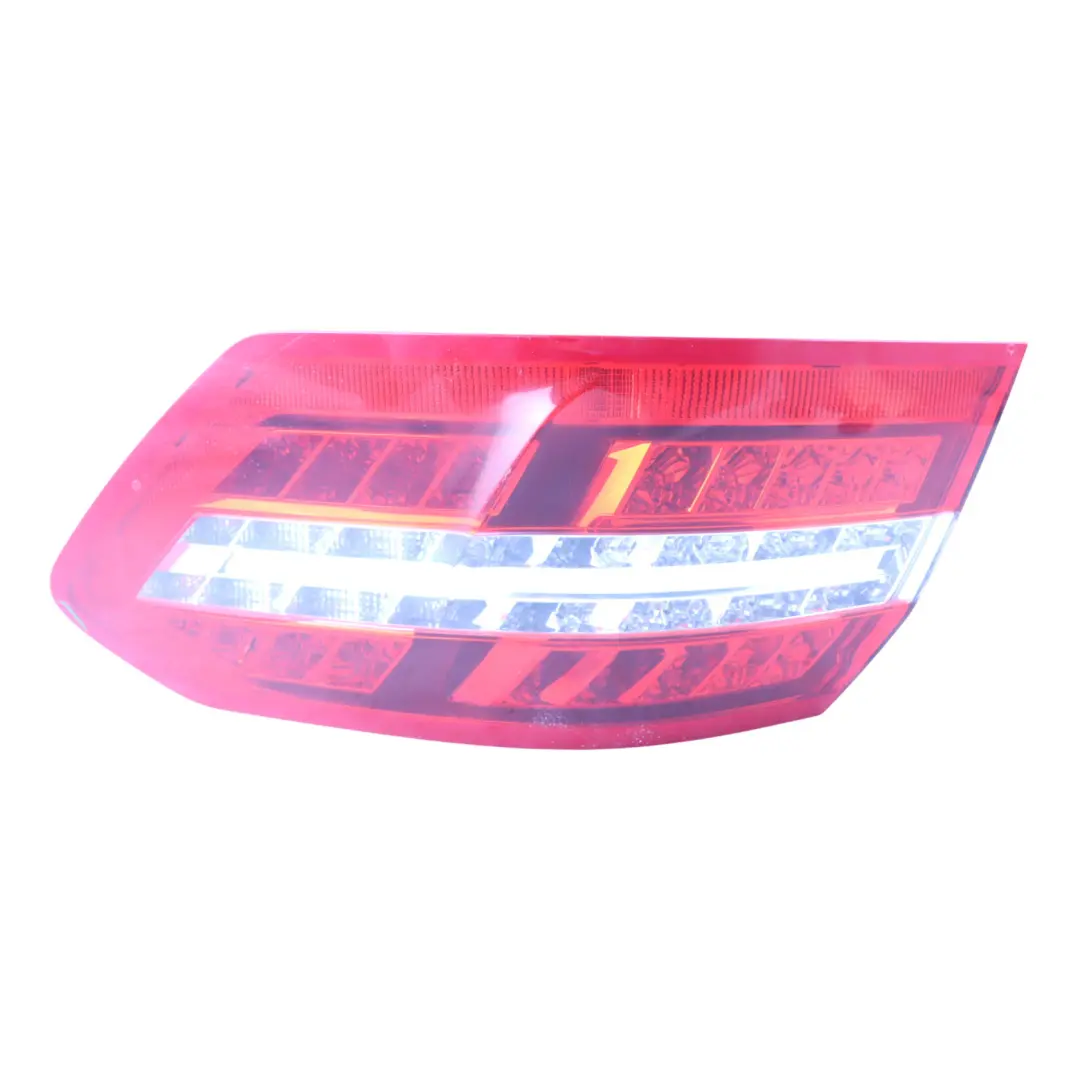 posteriore destro Fanale posteriore laterale per Mercedes W212 Berlina con numero di parte A2129060658 Mercedes W212 Berlina posteriore destro Fanale posteriore laterale - SKU A2129060658-1 - Numero di parte A2129060658