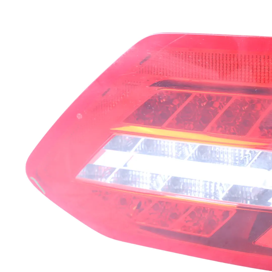 Luz Trasera Derecha Trasera Panel Lateral para Mercedes W212 Berlina con número de pieza A2129060658 Mercedes W212 Berlina Luz Trasera Derecha Trasera Panel Lateral - SKU A2129060658-1 - Número de pieza A2129060658