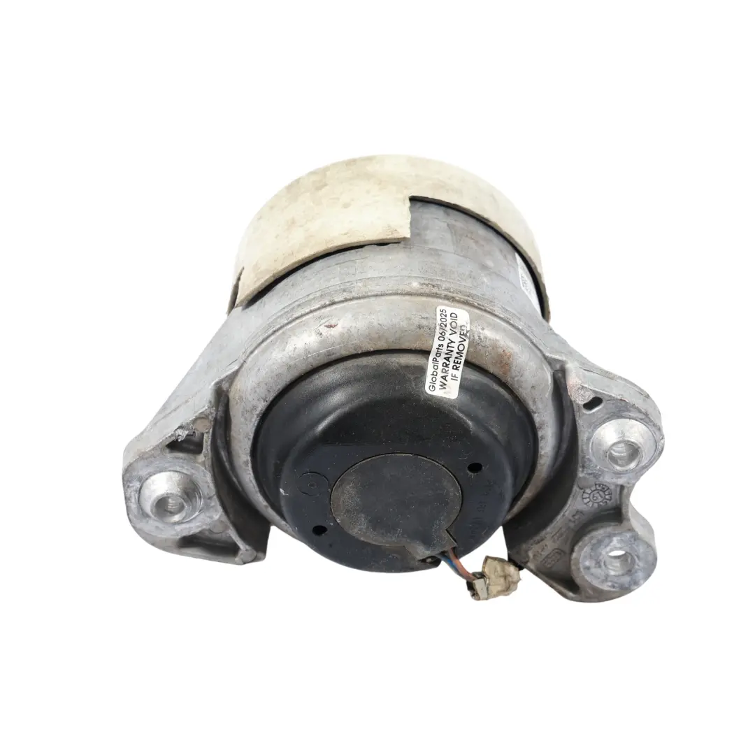 Mercedes C238 Motor Halterung Vorne Links - SKU A2132405100 - Teilenummer A2132405100