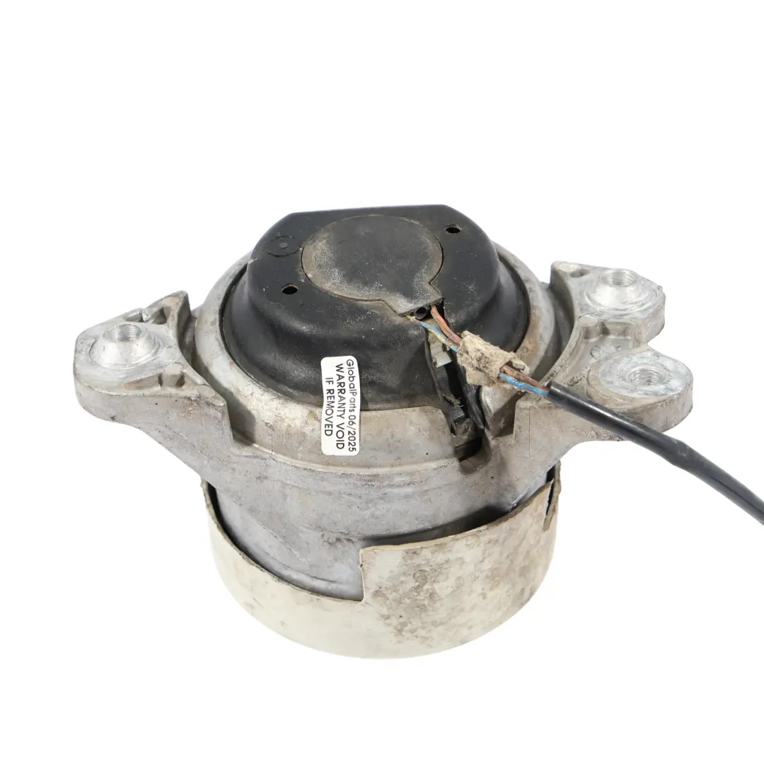 Mercedes W213 C238 C257 Assistance Moteur Avant Gauche - SKU A2132405100 - Numéro de pièce A2132405100