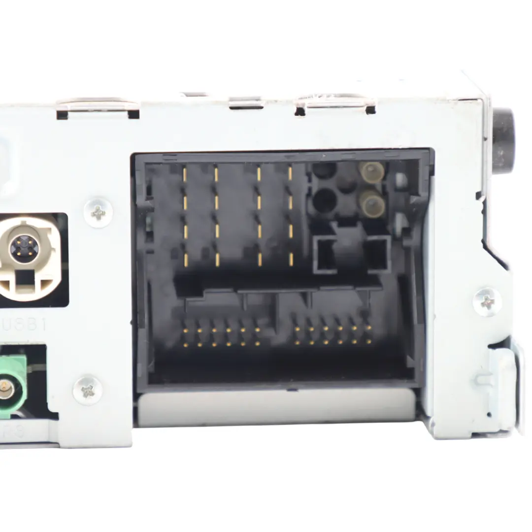  Multimedia Head Unit Mercedes W205 W213 Audio DAB Radio Controller - SKU A2139003026-1 - Part number A2139003026