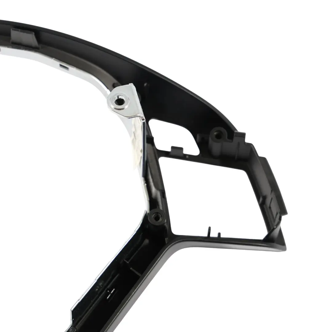 Couvre Volant pour Mercedes W204 à propos du numéro de pièce A2184600518 Mercedes W204 Couvre Volant - SKU A2184600518 - Numéro de pièce A2184600518