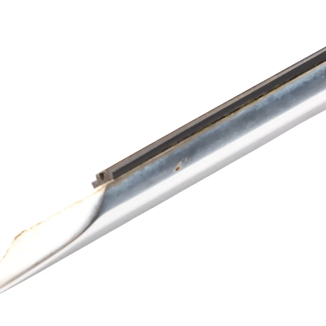 Junta Riel Sellado Ventana Delantera Izquierda para Mercedes C218 con número de pieza A2187200324 Mercedes C218 Junta Riel Sellado Ventana Delantera Izquierda - SKU A2187200324 - Número de pieza A2187200324