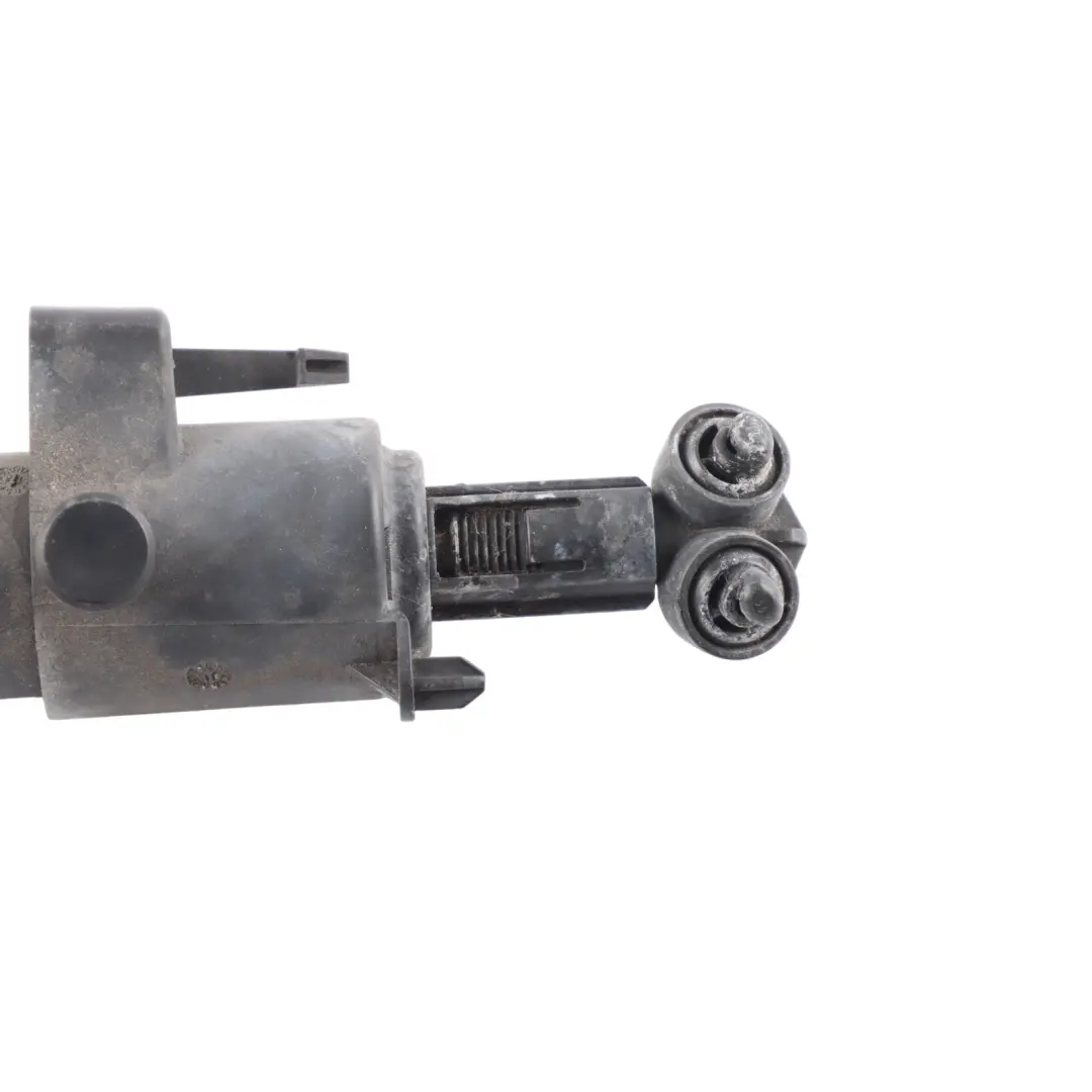 Headlight Lamp Washer Nozzle Front Right O/S to Mercedes CLS C218 with Part number A2188600247 Mercedes CLS C218 Headlight Lamp Washer Nozzle Front Right O/S - SKU A2188600247 - Part number A2188600247