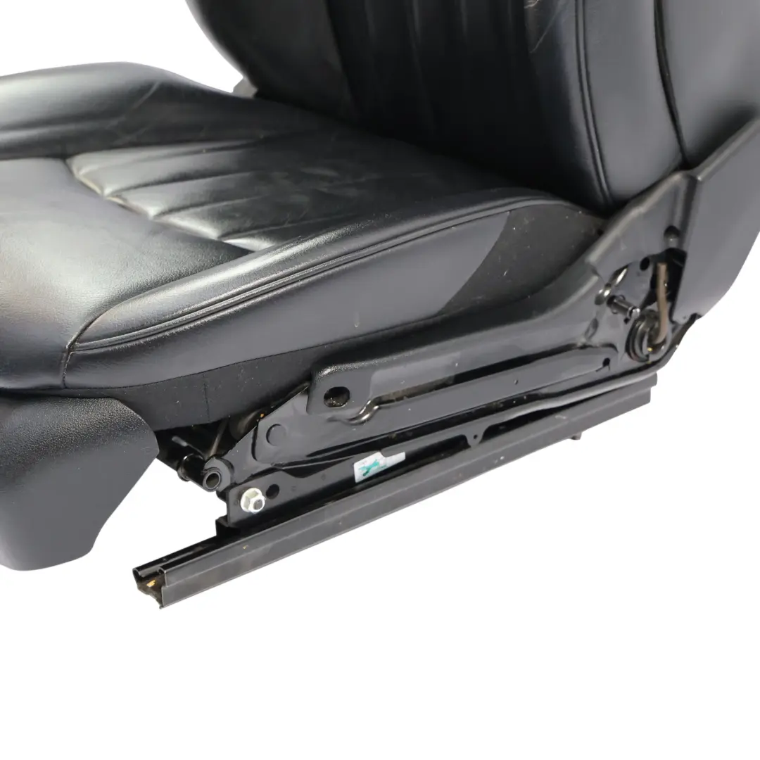Mercedes CLS C219 Asiento Delantero Derecho Calefaccionado Cuero Negro - SKU A2199103547-2 - Número de pieza A2199103547