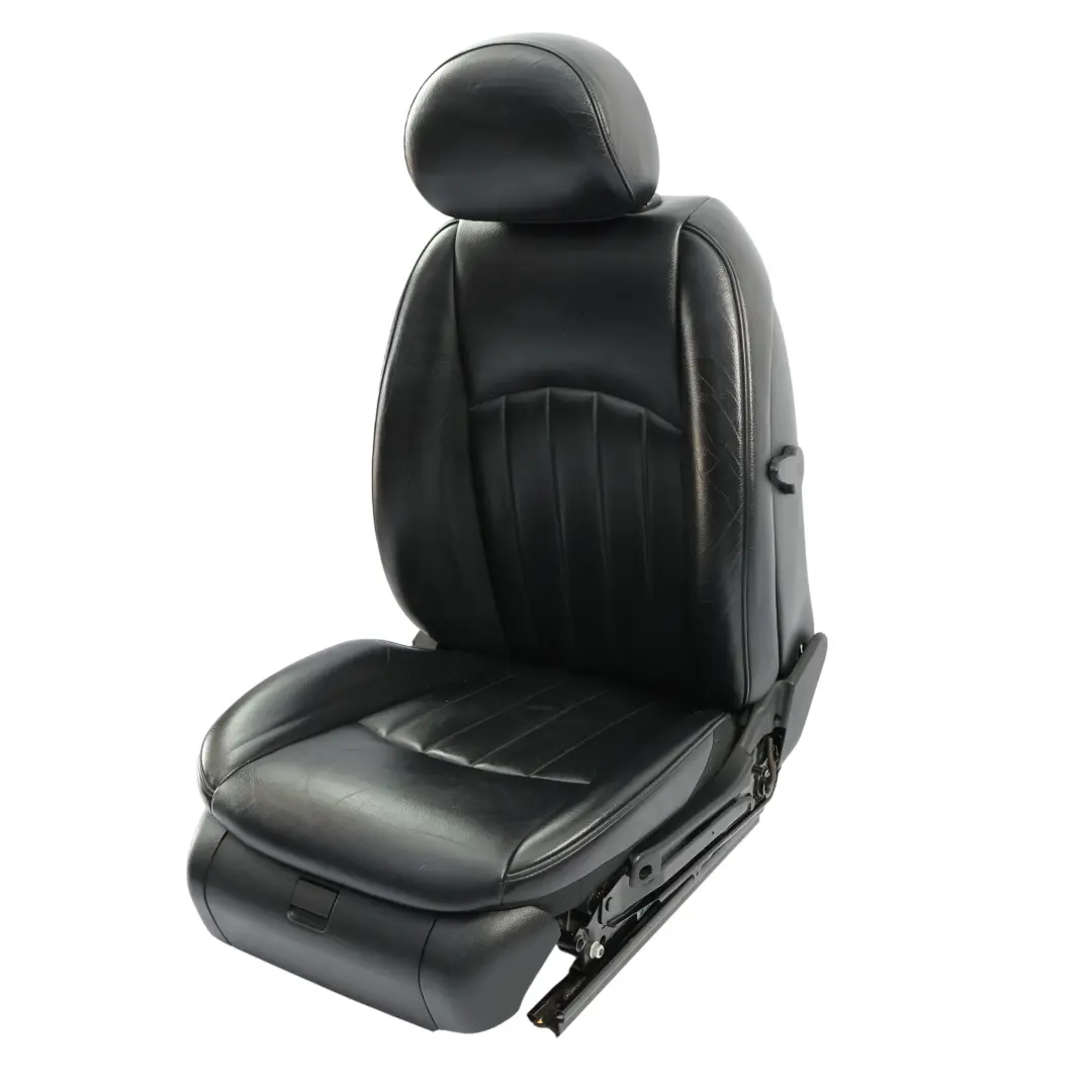 Mercedes CLS C219 Asiento Delantero Derecho Calefaccionado Cuero Negro - SKU A2199103547-2 - Número de pieza A2199103547