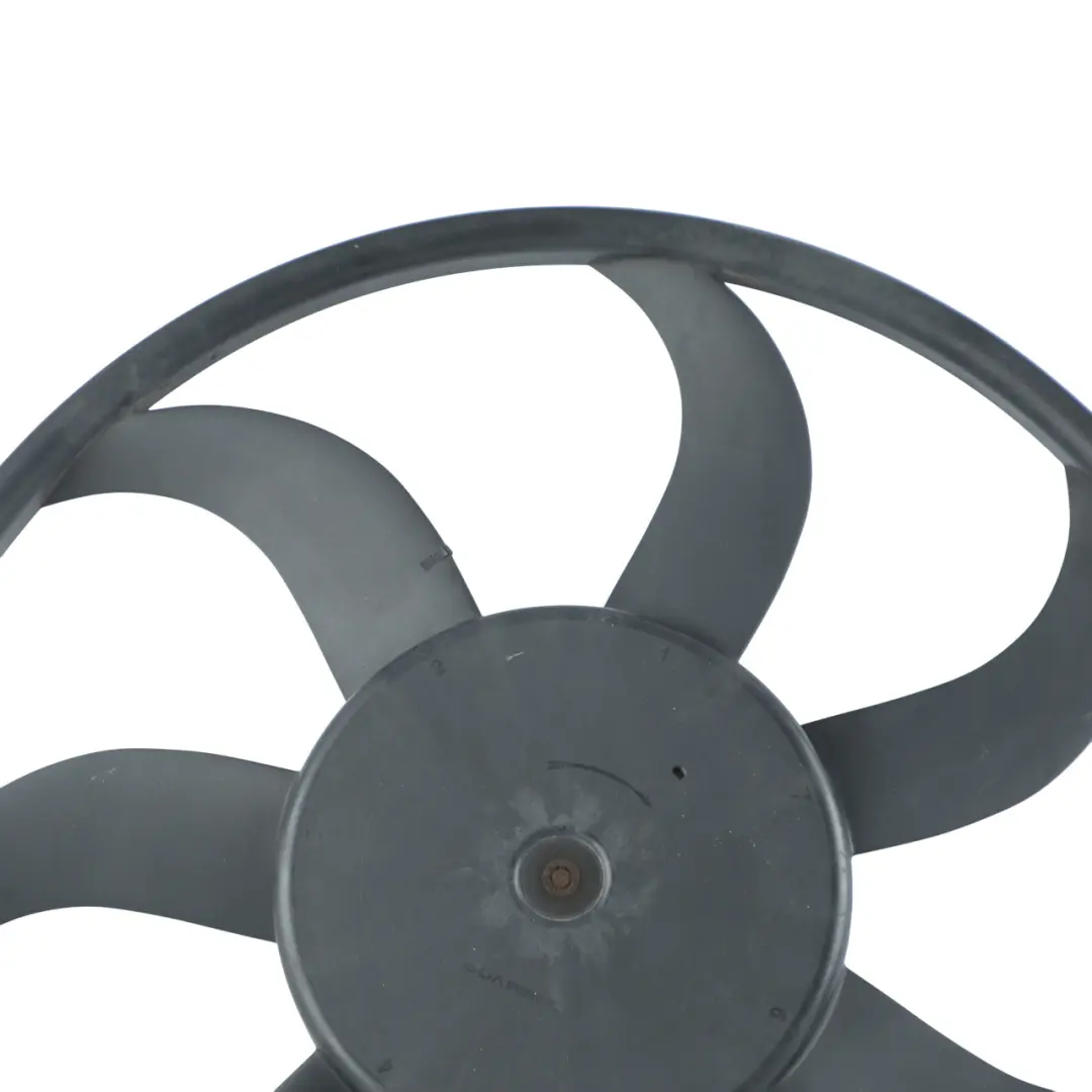 Ventilateur Radiateur Ventilateur Refroidissement A2215000493 pour Mercedes W221 à propos du numéro de pièce A2215000793 Mercedes W221 Ventilateur Radiateur Ventilateur Refroidissement A2215000493 - SKU A2215000793-1 - Numéro de pièce A2215000793