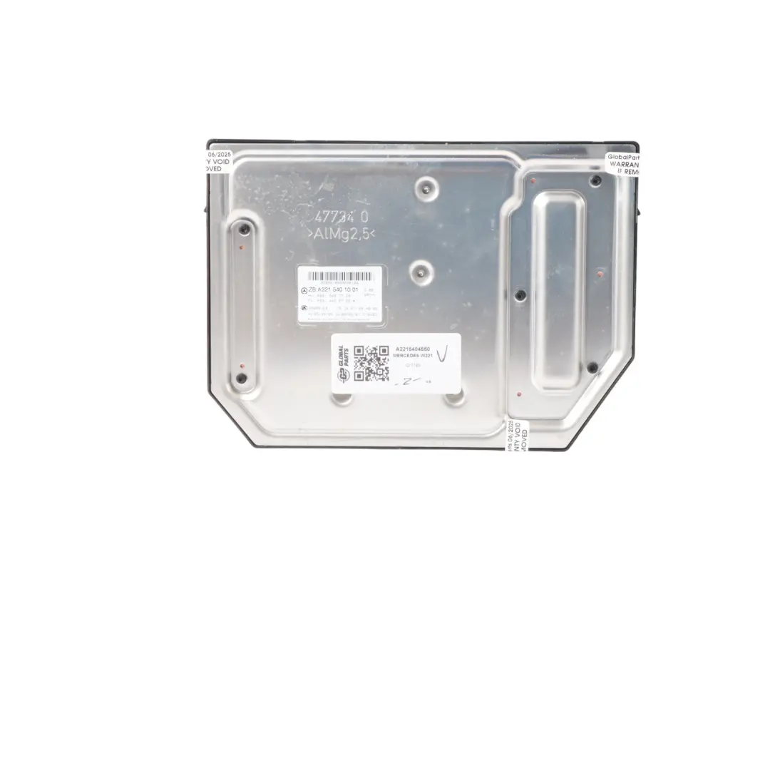 Front Fuse Box Unit to Mercedes W221 with Part number A2215404550 Mercedes W221 Front Fuse Box Unit - SKU A2215404550 - Part number A2215404550