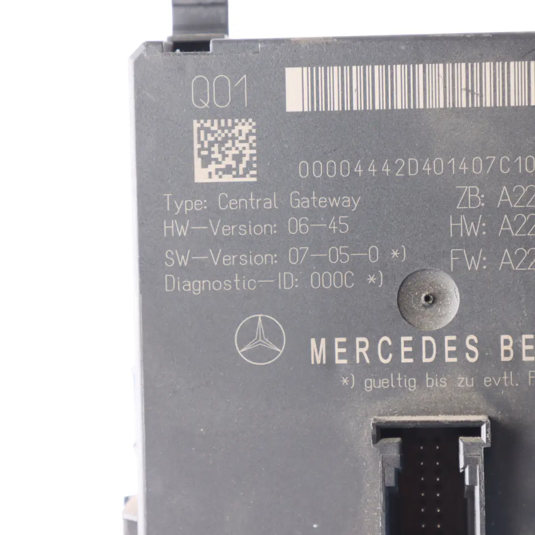 Gateway Control Unit Module ECU to Mercedes C216 W221 with Part number A2215408362 Mercedes C216 W221 Gateway Control Unit Module ECU - SKU A2215408362 - Part number A2215408362