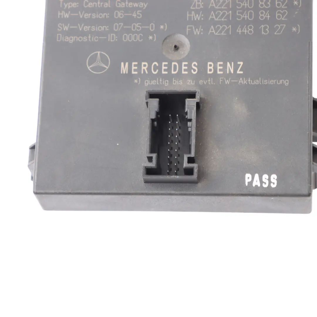 Mercedes C216 W221 Gateway Control Unit Module ECU - SKU A2215408362 - Part number A2215408362