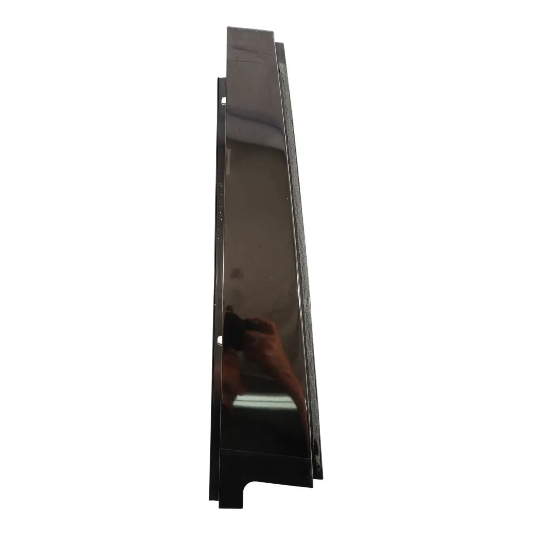 Mercedes W221 Pilastro B Rivestimento Top Destro Nero - SKU A2216900487 - Numero di parte A2216900487
