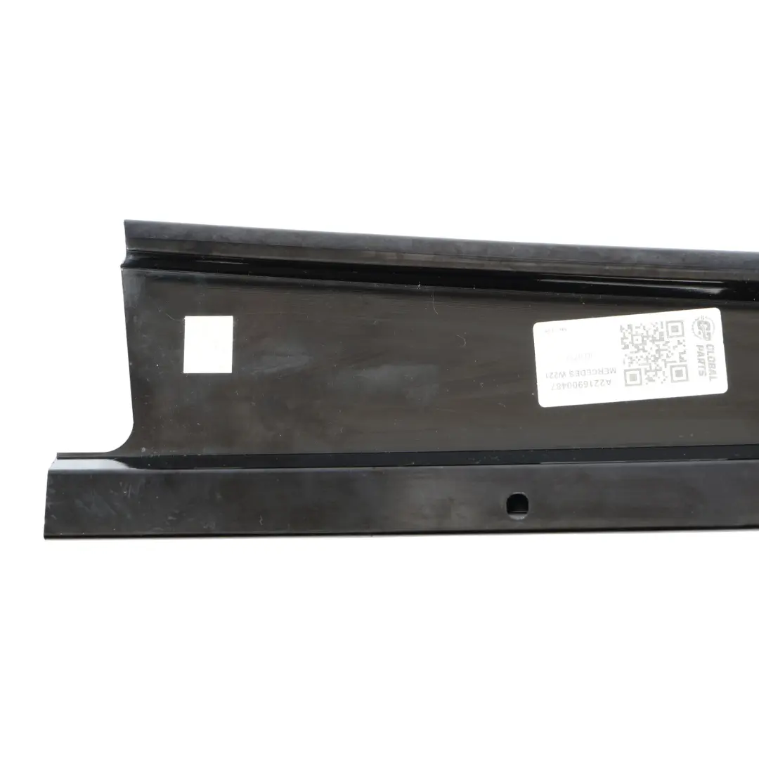 Pillar B Trim Cover Top Right O/S Black to Mercedes W221 with Part number A2216900487 Mercedes W221 Pillar B Trim Cover Top Right O/S Black - SKU A2216900487 - Part number A2216900487