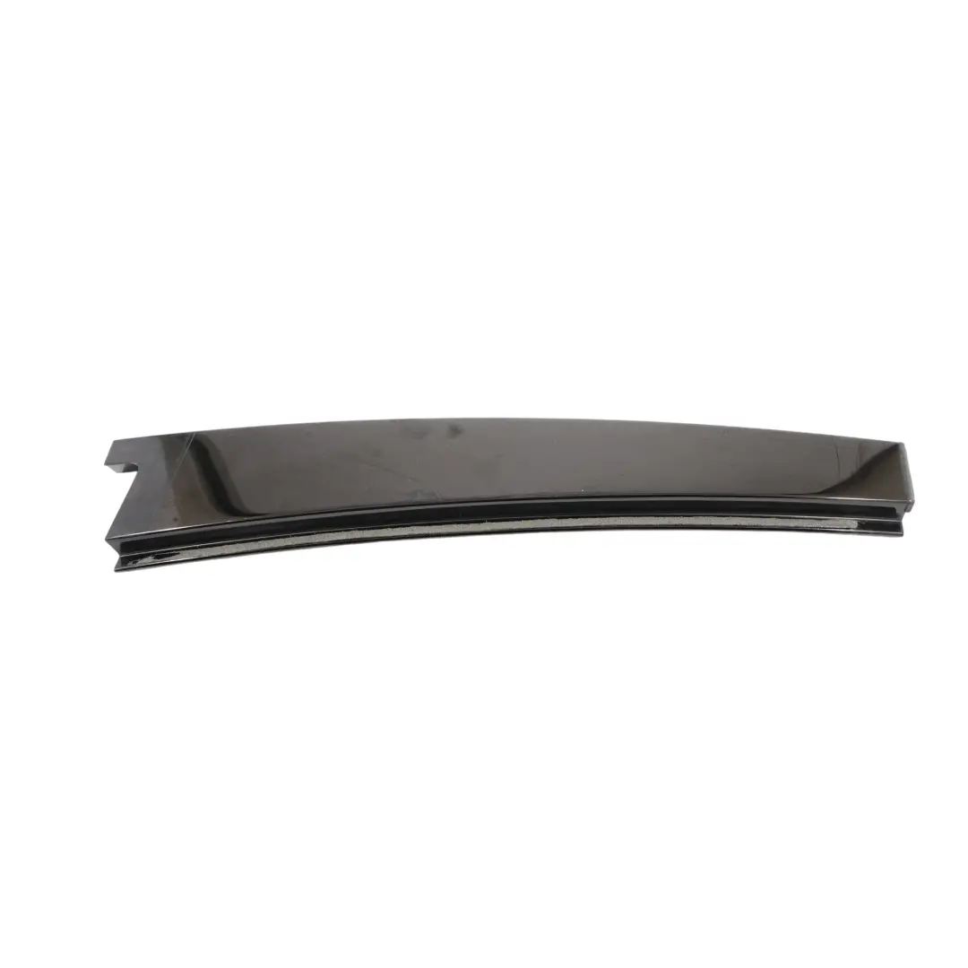 Pilar B Tapa Superior Derecha Negro para Mercedes W221 con número de pieza A2216900487 Mercedes W221 Pilar B Tapa Superior Derecha Negro - SKU A2216900487 - Número de pieza A2216900487