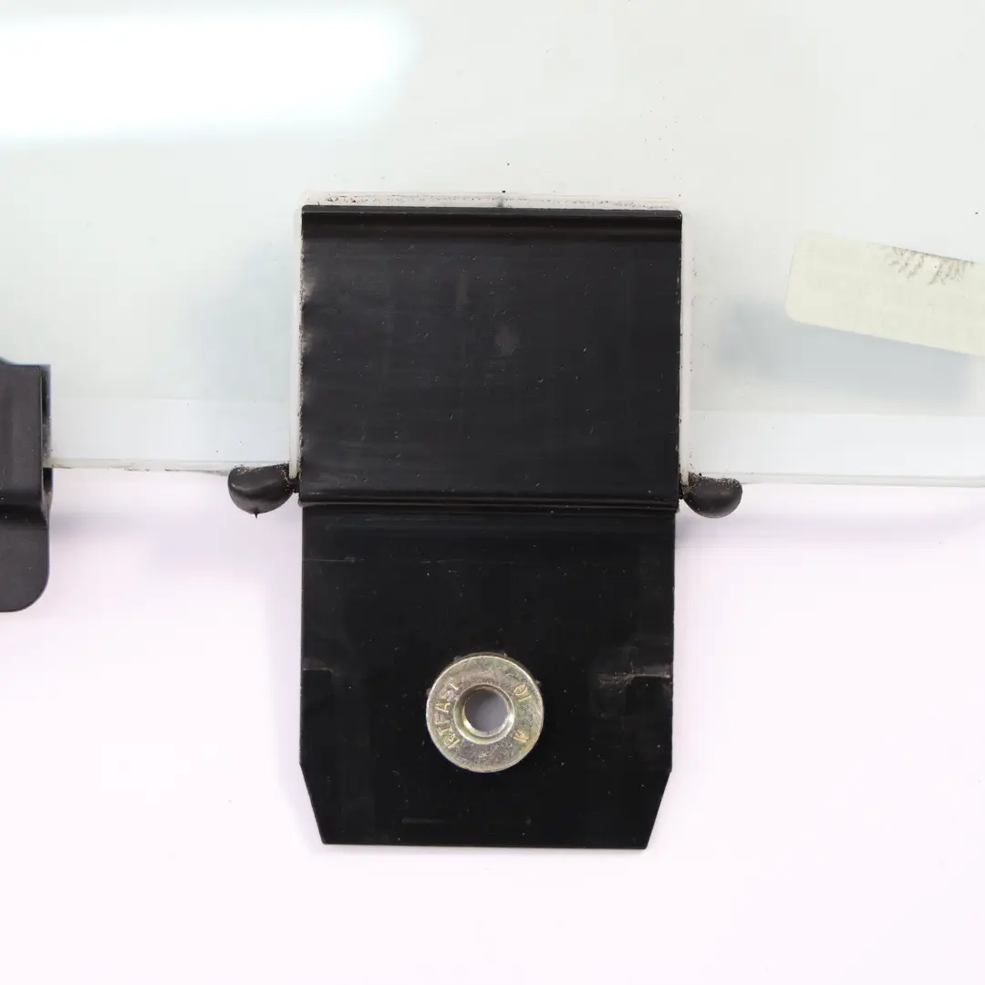 Puerta Trasera Izquierda Cristal AS2 para Mercedes W221 con número de pieza A2217302918 Mercedes W221 Puerta Trasera Izquierda Cristal AS2 - SKU A2217302918 - Número de pieza A2217302918