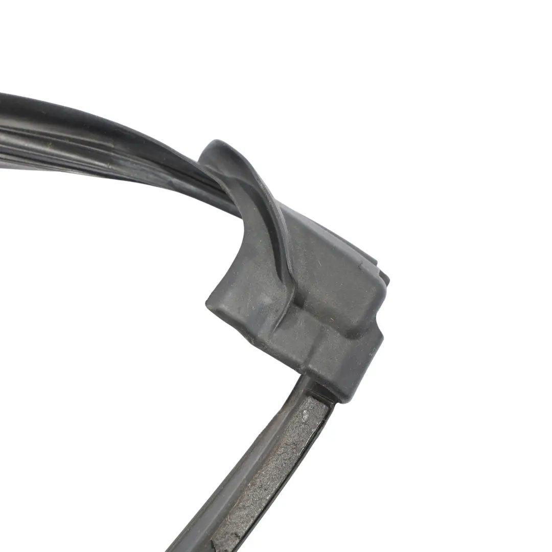 Junta De Goma Para Puerta Trasera Izquierda para Mercedes W212 con número de pieza A2217370330 Mercedes W212 Junta De Goma Para Puerta Trasera Izquierda - SKU A2217370330 - Número de pieza A2217370330