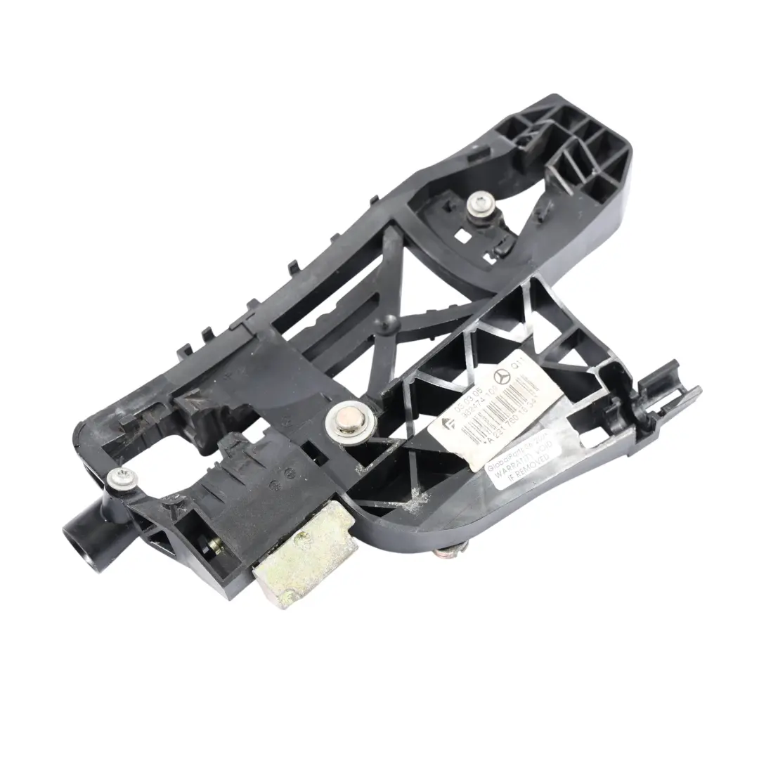 Maniglia Portaoggetti Base Esterna Posteriore Destra per Mercedes W221 con numero di parte A2217601634 Mercedes W221 Maniglia Portaoggetti Base Esterna Posteriore Destra - SKU A2217601634 - Numero di parte A2217601634