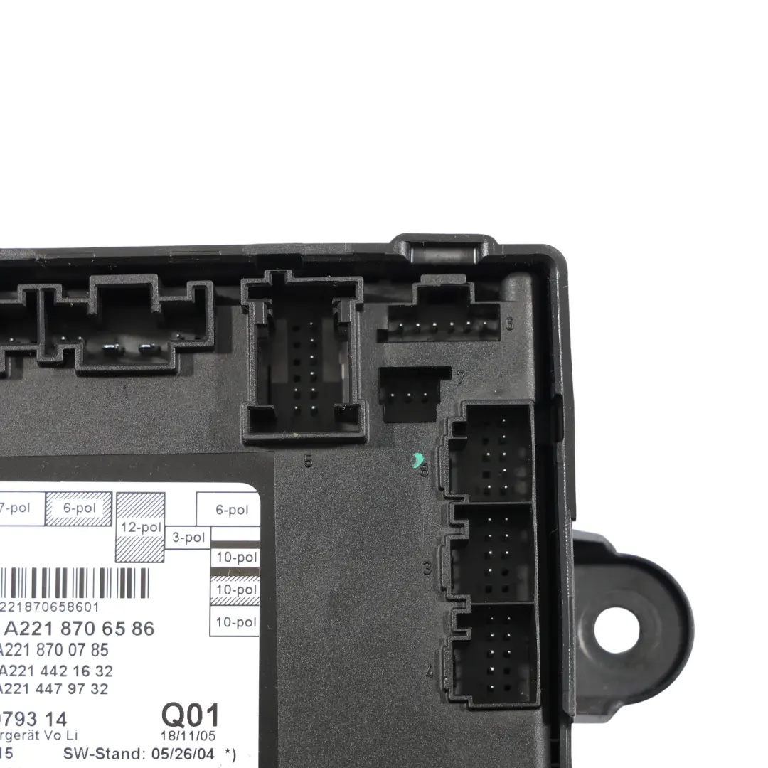 Módulo De Control De La Puerta Delantera Izquierda ECU para Mercedes W221 con número de pieza A2218706586 Mercedes W221 Módulo De Control De La Puerta Delantera Izquierda ECU - SKU A2218706586 - Número de pieza A2218706586