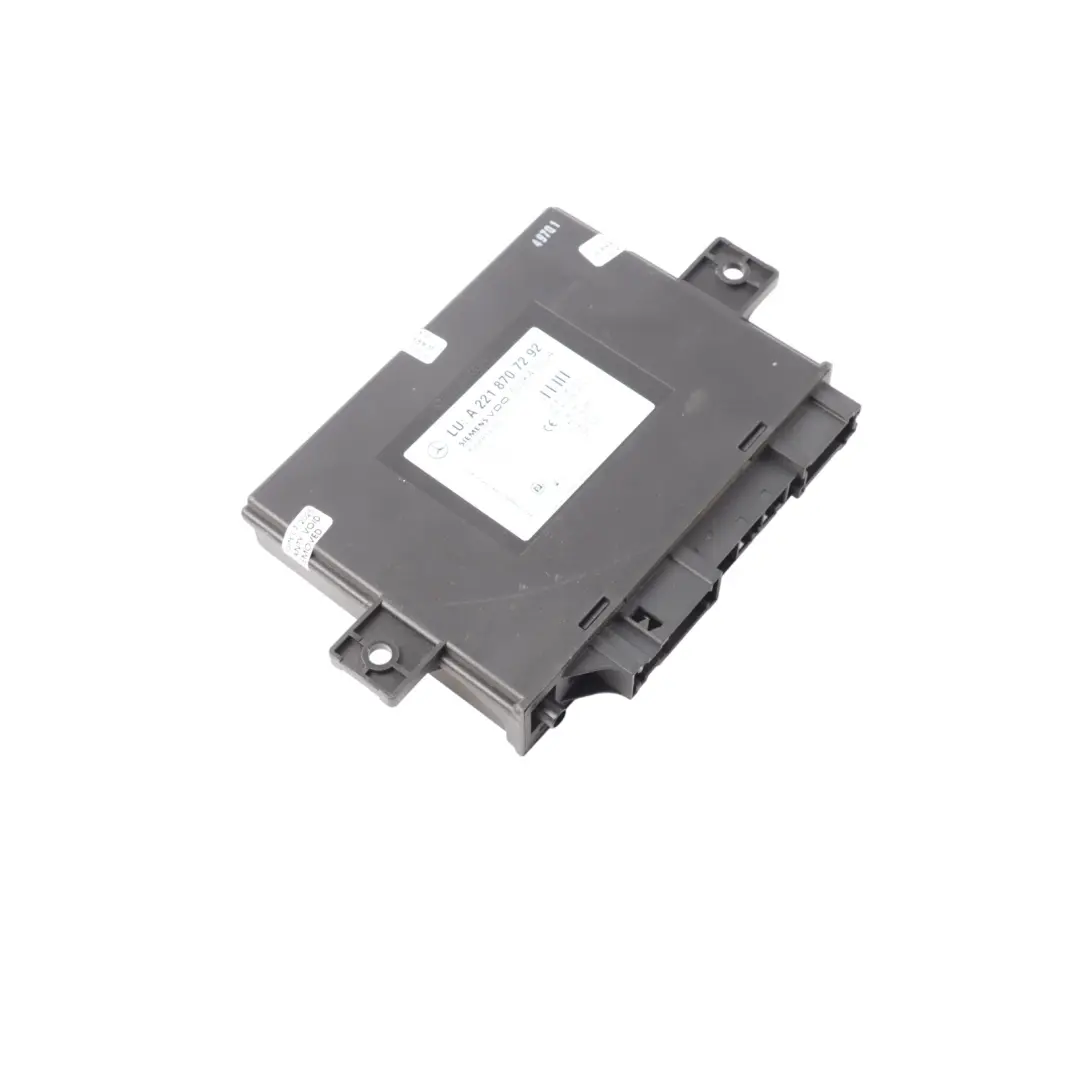 Mercedes W221 Keyless Entry Receiver Control Module Unit ECU - SKU A2218707292 - Part number A2218707292