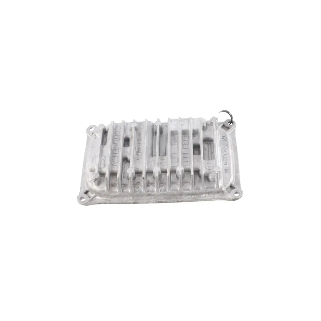 Front Lamp Headlight Ballast Module Control Unit ECU to Mercedes W206 with Part number A2239005320 Mercedes W206 Front Lamp Headlight Ballast Module Control Unit ECU - SKU A2239005320 - Part number A2239005320