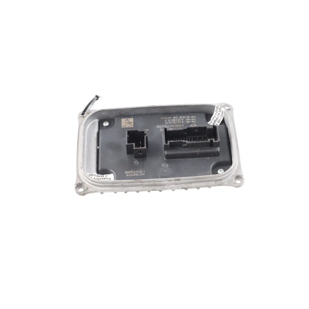 Front Lamp Headlight Ballast Module Control Unit ECU to Mercedes W206 with Part number A2239005320 Mercedes W206 Front Lamp Headlight Ballast Module Control Unit ECU - SKU A2239005320 - Part number A2239005320