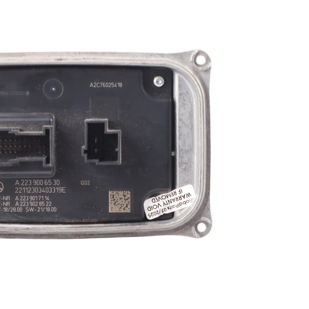 Front LED Lamp Headlight Ballast Module Unit ECU to Mercedes W206 with Part number A2239006530 Mercedes W206 Front LED Lamp Headlight Ballast Module Unit ECU - SKU A2239006530 - Part number A2239006530