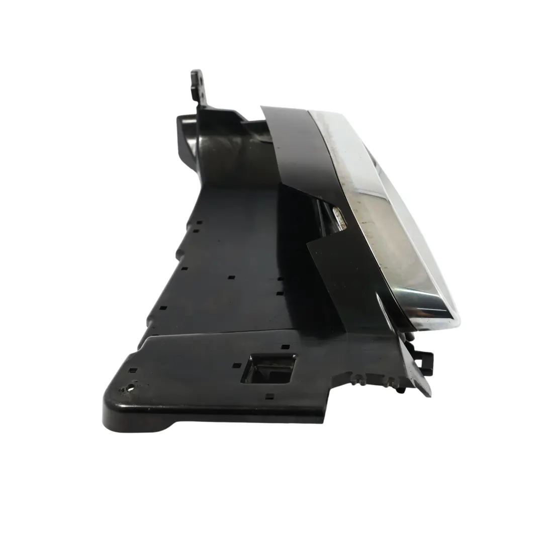 Embout D'Échappement Arrière Gauche pour Mercedes C238 à propos du numéro de pièce A2388850501 Mercedes C238 Embout D'Échappement Arrière Gauche - SKU A2388850501 - Numéro de pièce A2388850501