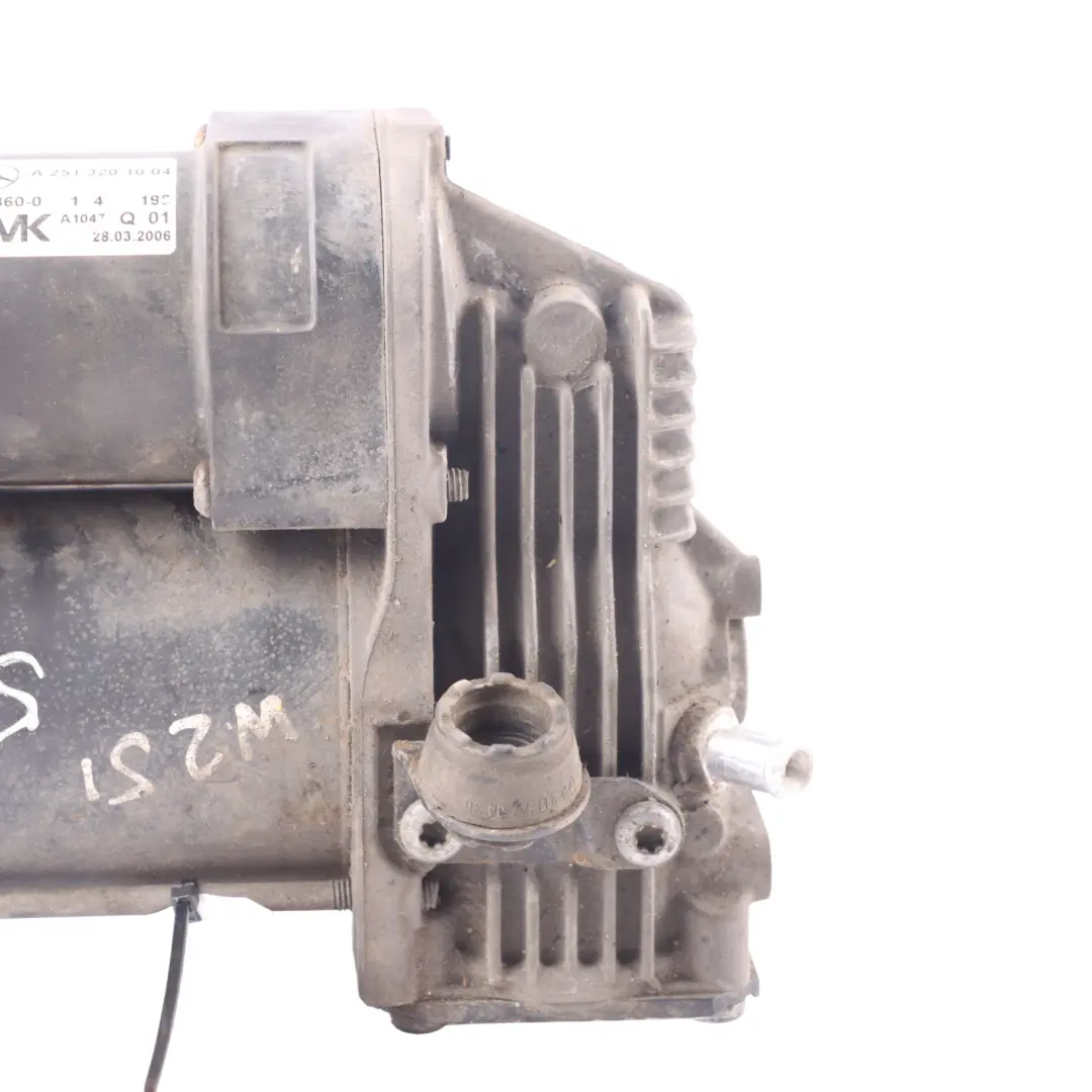 Suspension Pump Compressor Unit to Mercedes W221 Air with Part number A2513201004 Mercedes W221 Air Suspension Pump Compressor Unit - SKU A2513201004 - Part number A2513201004