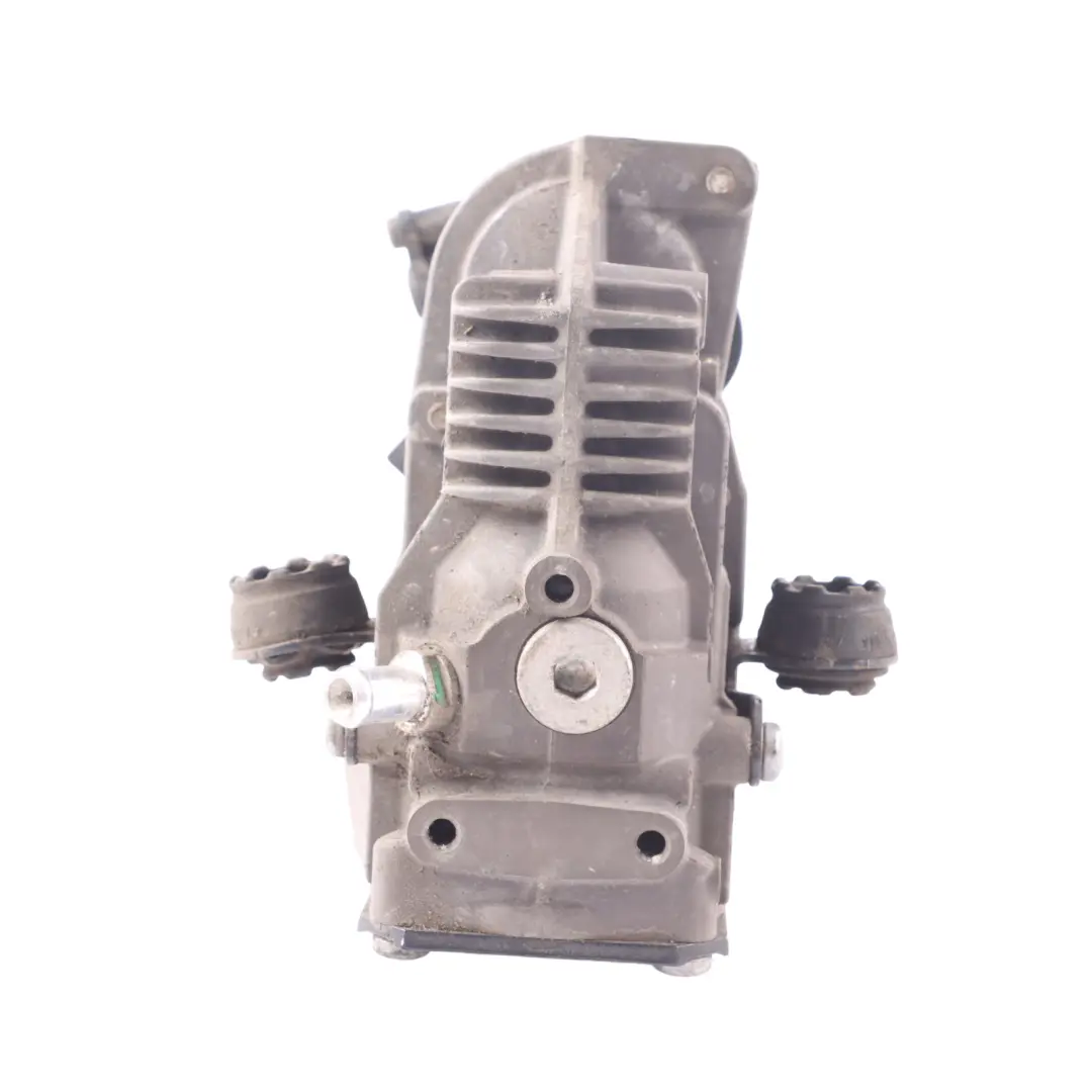 Suspension Pump Compressor Unit to Mercedes W221 Air with Part number A2513201004 Mercedes W221 Air Suspension Pump Compressor Unit - SKU A2513201004 - Part number A2513201004