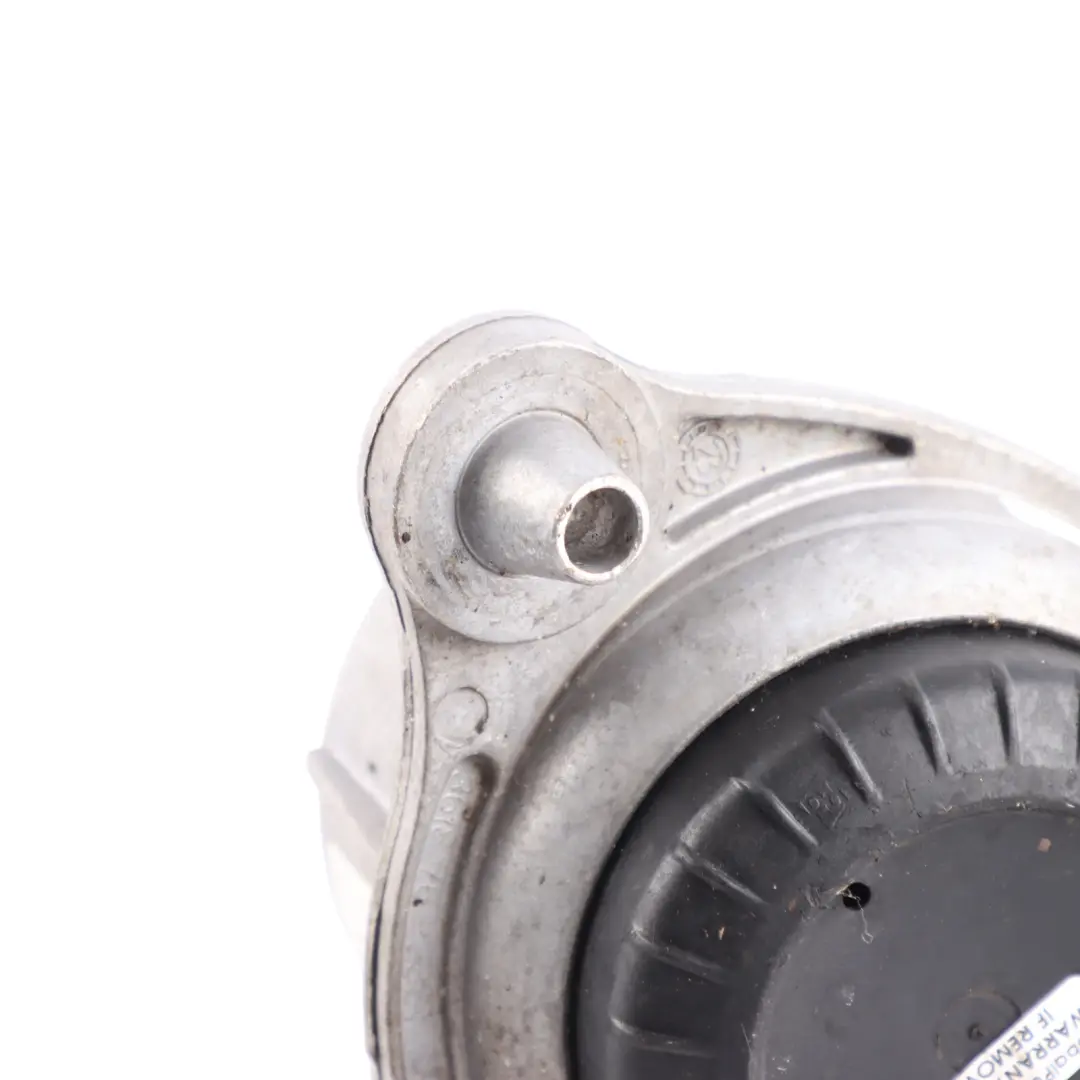 OM651 Poduszka Silnika Przednia Prawa do Mercedes Vito W447 o numerze A4472410213 Mercedes Vito W447 OM651 Poduszka Silnika Przednia Prawa - SKU A4472410213 - Numer Części A4472410213