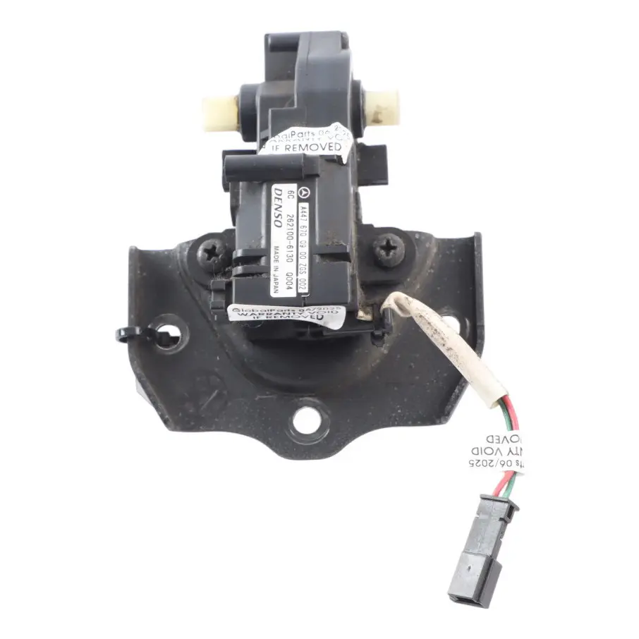 Posteriore Sinistro N\S Regolatore Motore Quarto Giro per Mercedes W447 con numero di parte A4476700900 Mercedes W447 Posteriore Sinistro N\S Regolatore Motore Quarto Giro - SKU A4476700900 - Numero di parte A4476700900