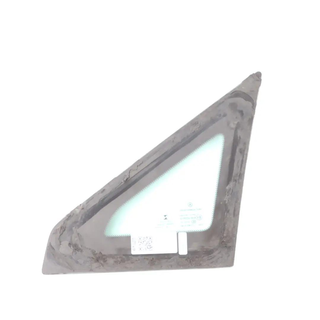 Side Window Mercedes VIto W447 Front Right O/S Fixed Triangle Glass Glazing AS2 to with Part number A4476730405 Side Window Mercedes VIto W447 Front Right O/S Fixed Triangle Glass Glazing AS2 - SKU A4476730405-1 - Part number A4476730405