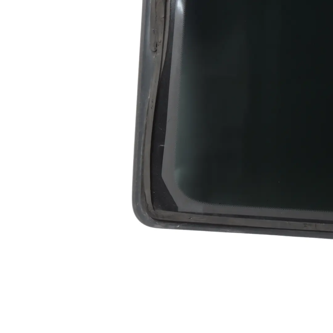 Side Fixed Window Right O/S Tinted Heat Isolation to Mercedes W447 with Part number A4477350509 Mercedes W447 Side Fixed Window Right O/S Tinted Heat Isolation - SKU A4477350509 - Part number A4477350509