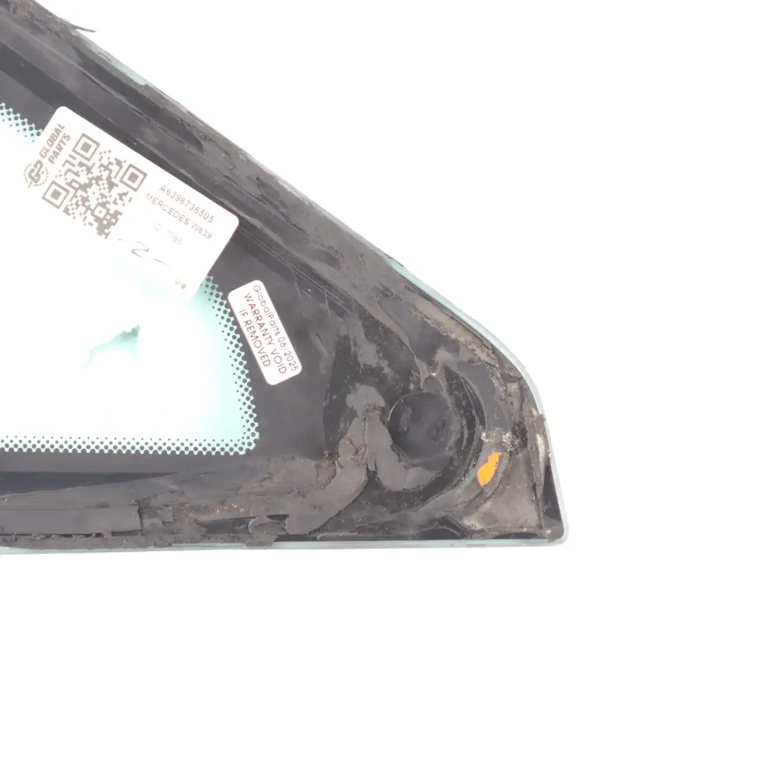Finestrino Laterale Anteriore Sinistro Triangolo Vetro Vetro AS2 per Mercedes W639 con numero di parte A6396736505 Mercedes W639 Finestrino Laterale Anteriore Sinistro Triangolo Vetro Vetro AS2 - SKU A6396736505 - Numero di parte A6396736505
