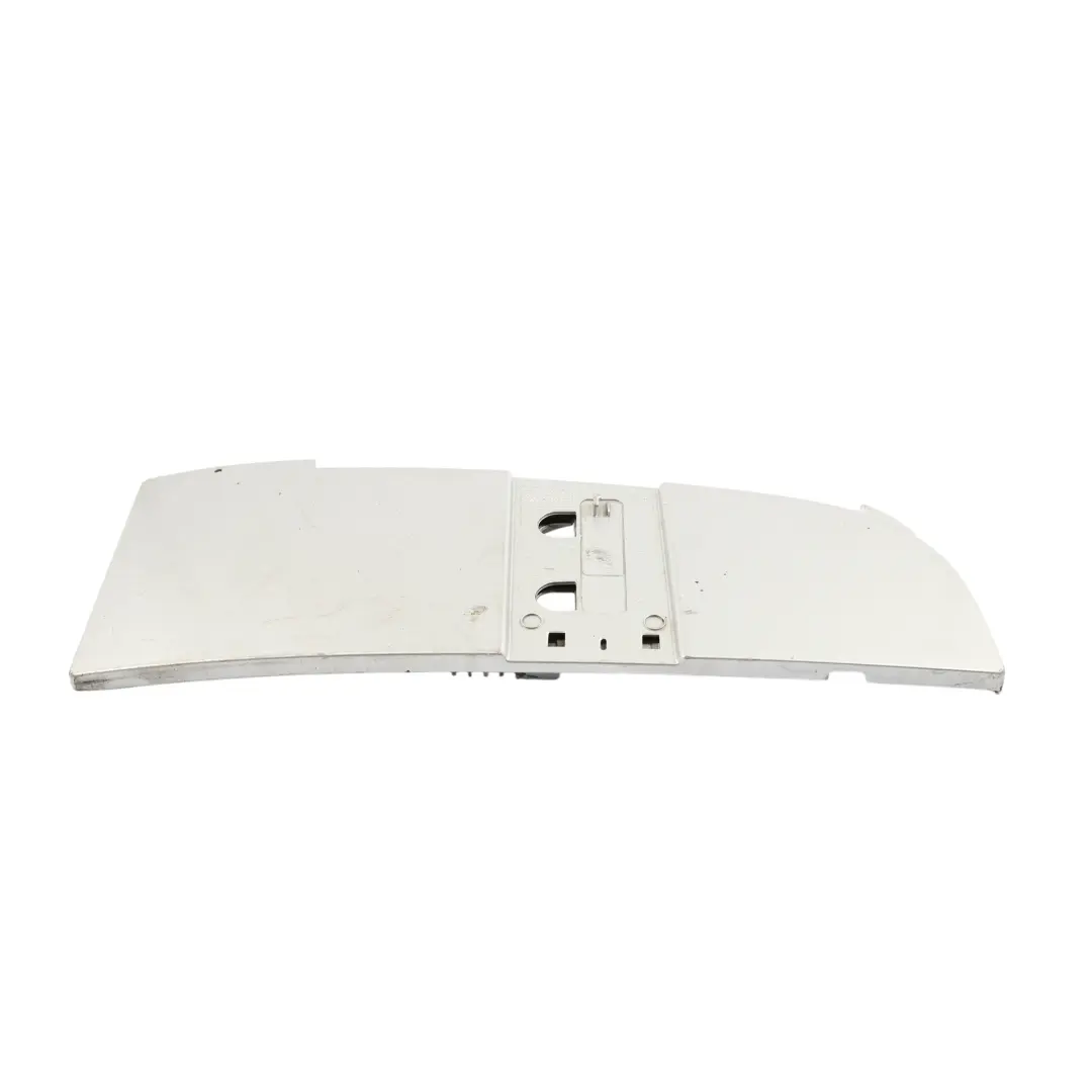 Mercedes Vito W639 Kraftstofftankklappe Abdeckung Brillant Silber A6397540034 - SKU A6397500304-BRS1 - Teilenummer A6397500304