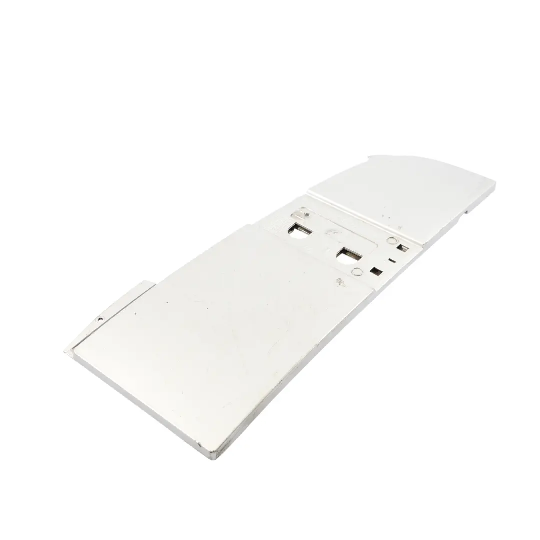 Kraftstofftankklappe Abdeckung Brillant Silber A6397540034 für Mercedes Vito W639 mit Teilenummer A6397500304 Mercedes Vito W639 Kraftstofftankklappe Abdeckung Brillant Silber A6397540034 - SKU A6397500304-BRS1 - Teilenummer A6397500304